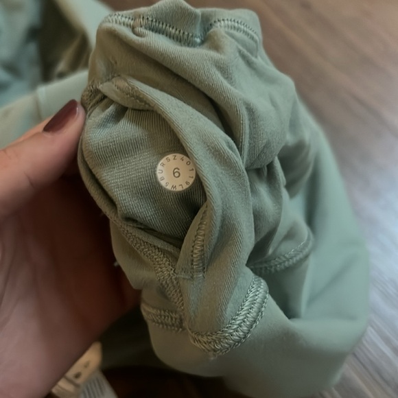 lululemon align high rise leggings 28” - Picture 5 of 5